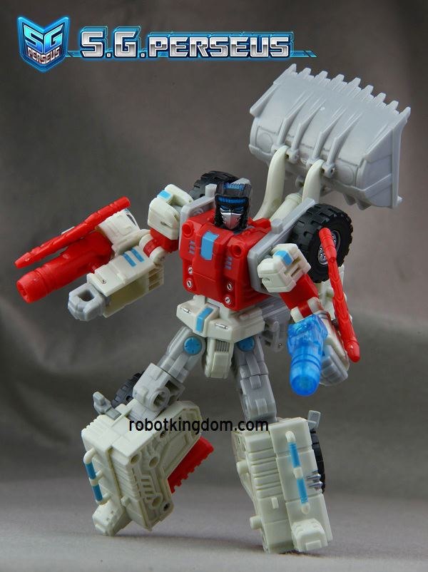 TFC Toys Exclusive Safe Guard Perseus Combiner In Hand Image  (17 of 22)